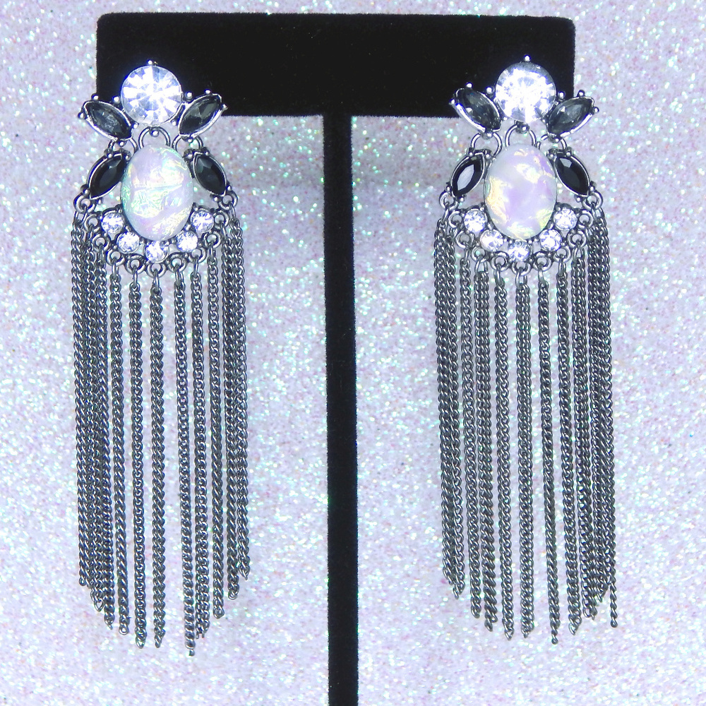 Silver Chain Tassel earring with rhinestone accent